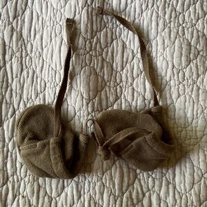 Quincy Mae baby booties 0-3mo